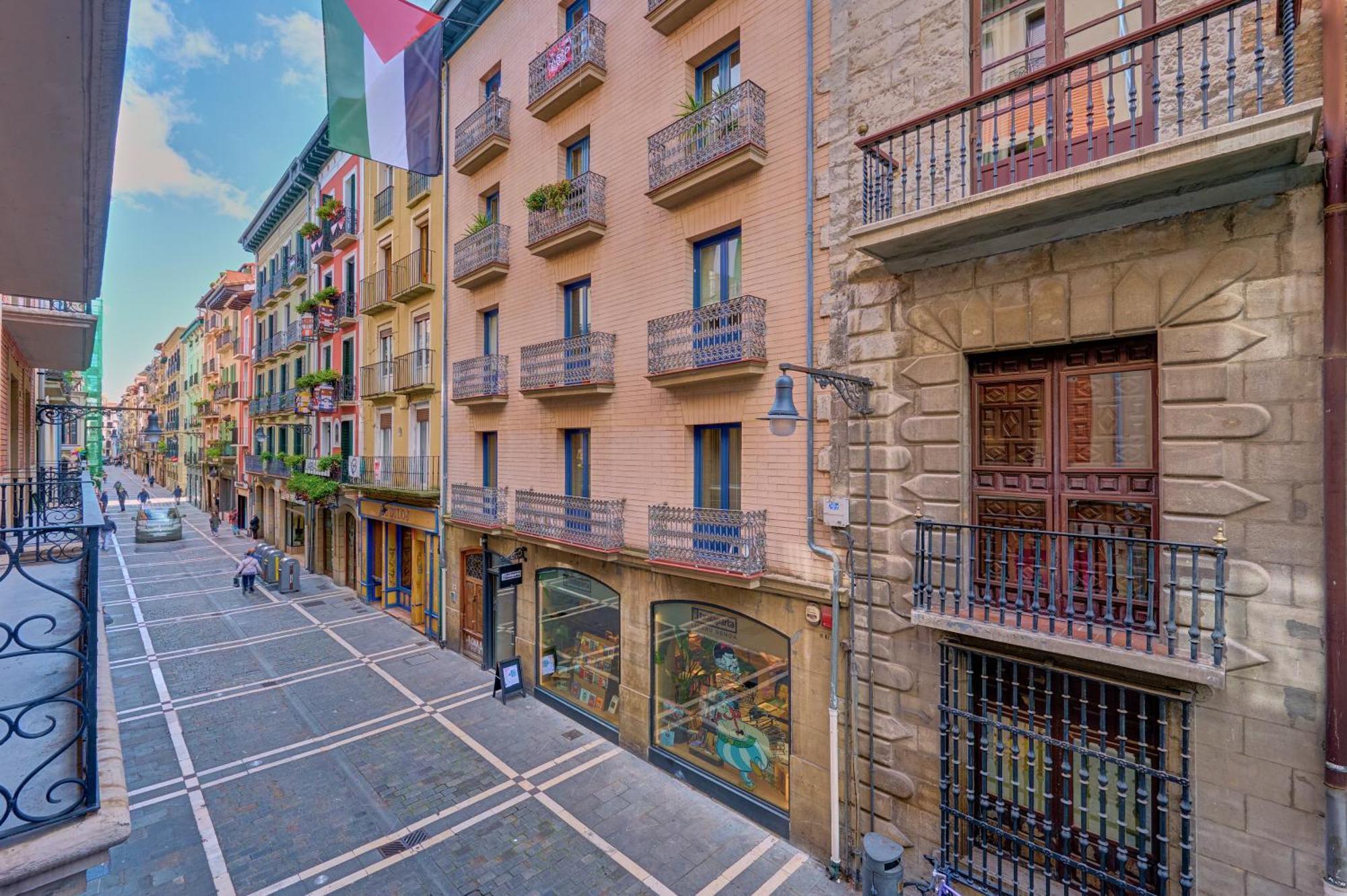 Apartamento Balcon Del Arte By Clabao Pamplona Exterior foto